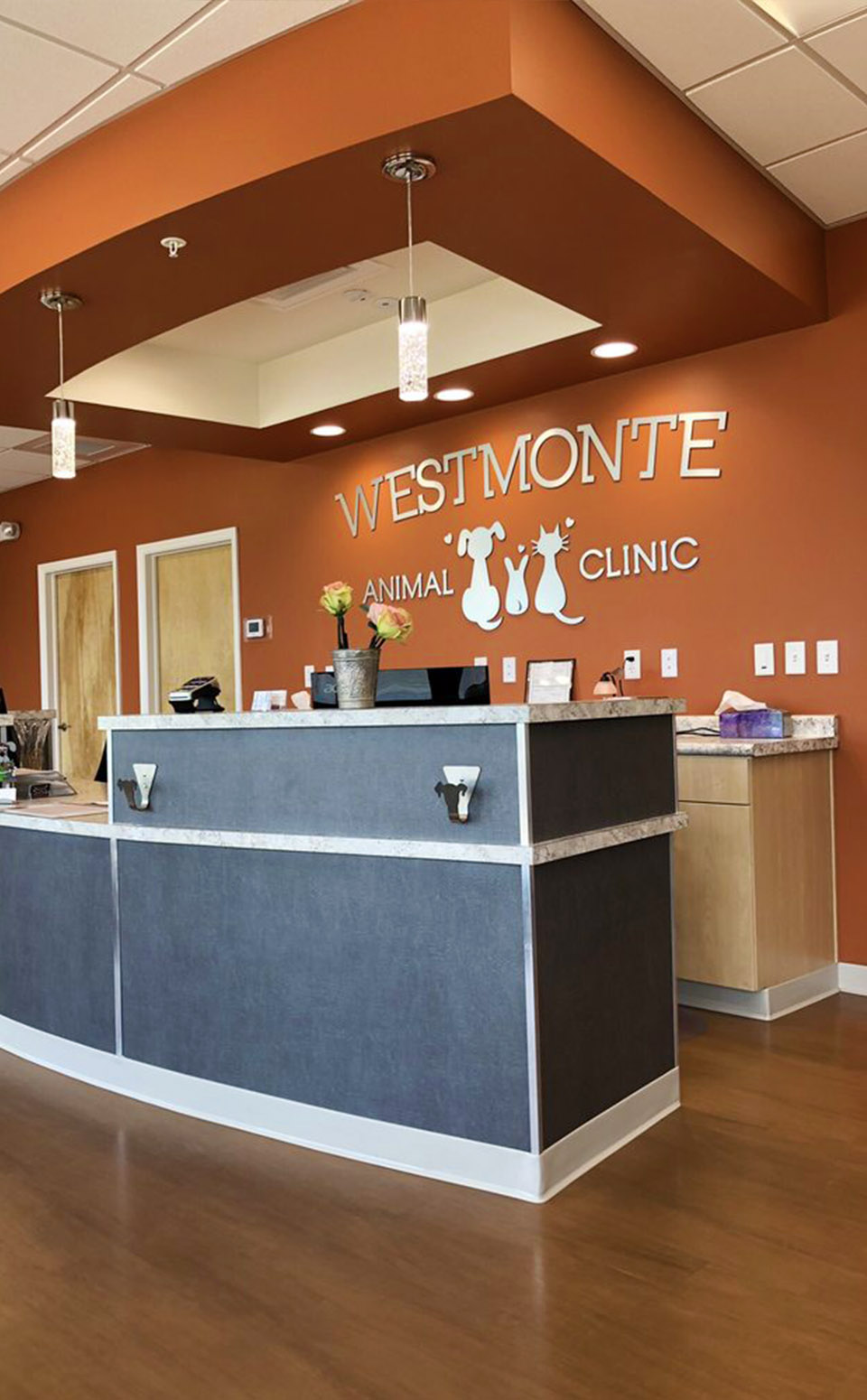 Westmonte Animal Clinic reception